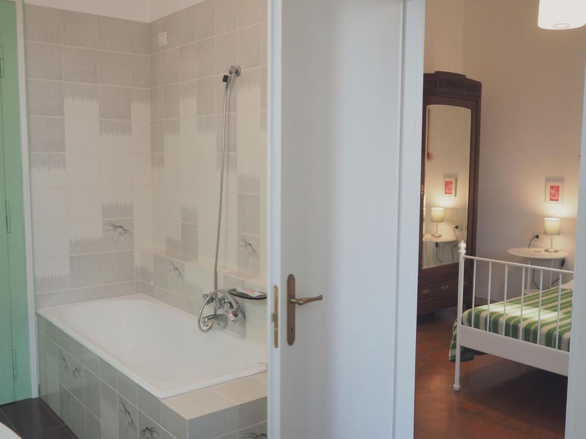 Villa Monti Colli del Tronto Екстериор снимка